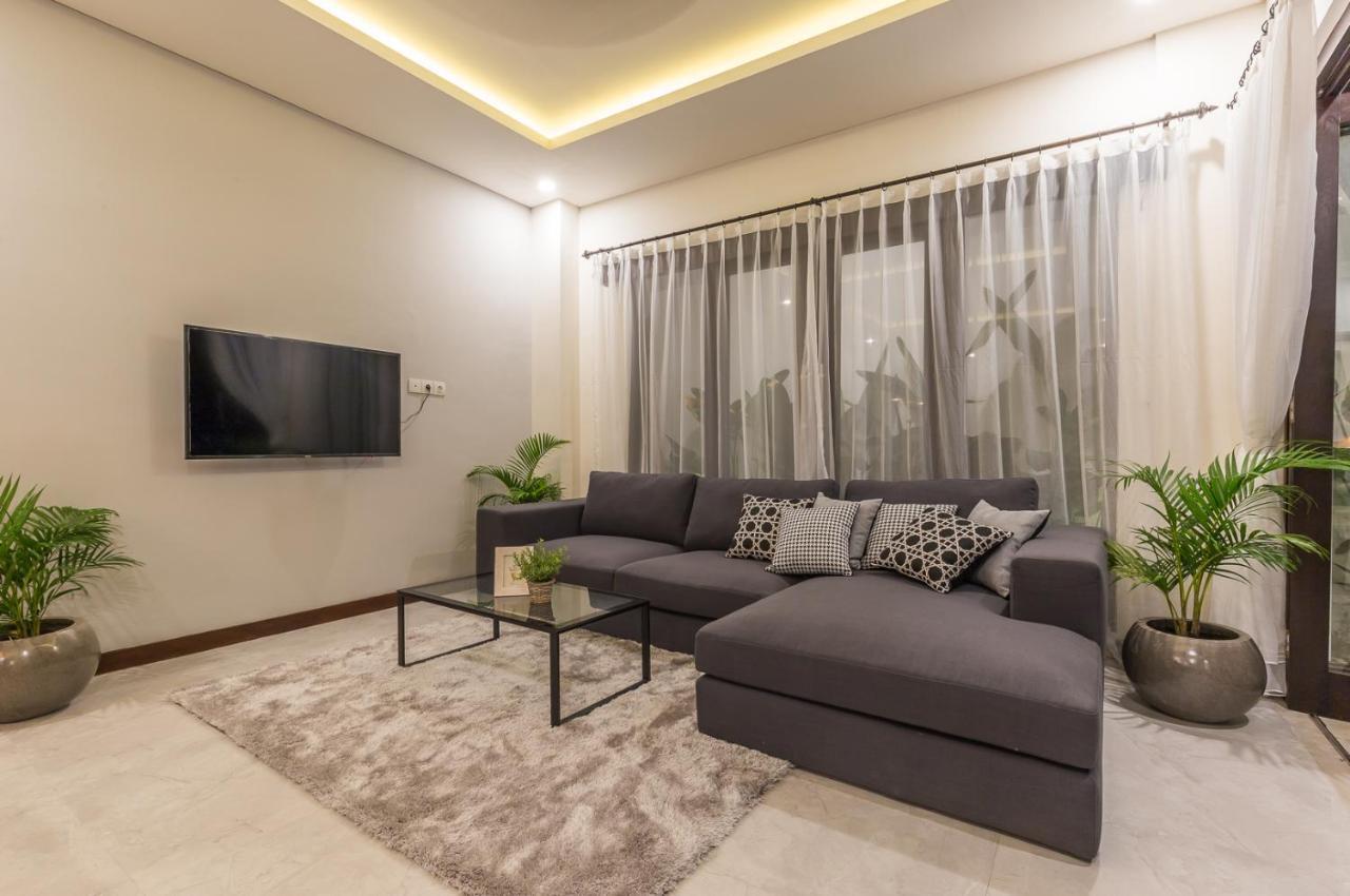 Villa Azura 塞米亚克 外观 照片